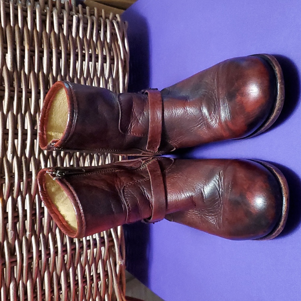 Frye short boots